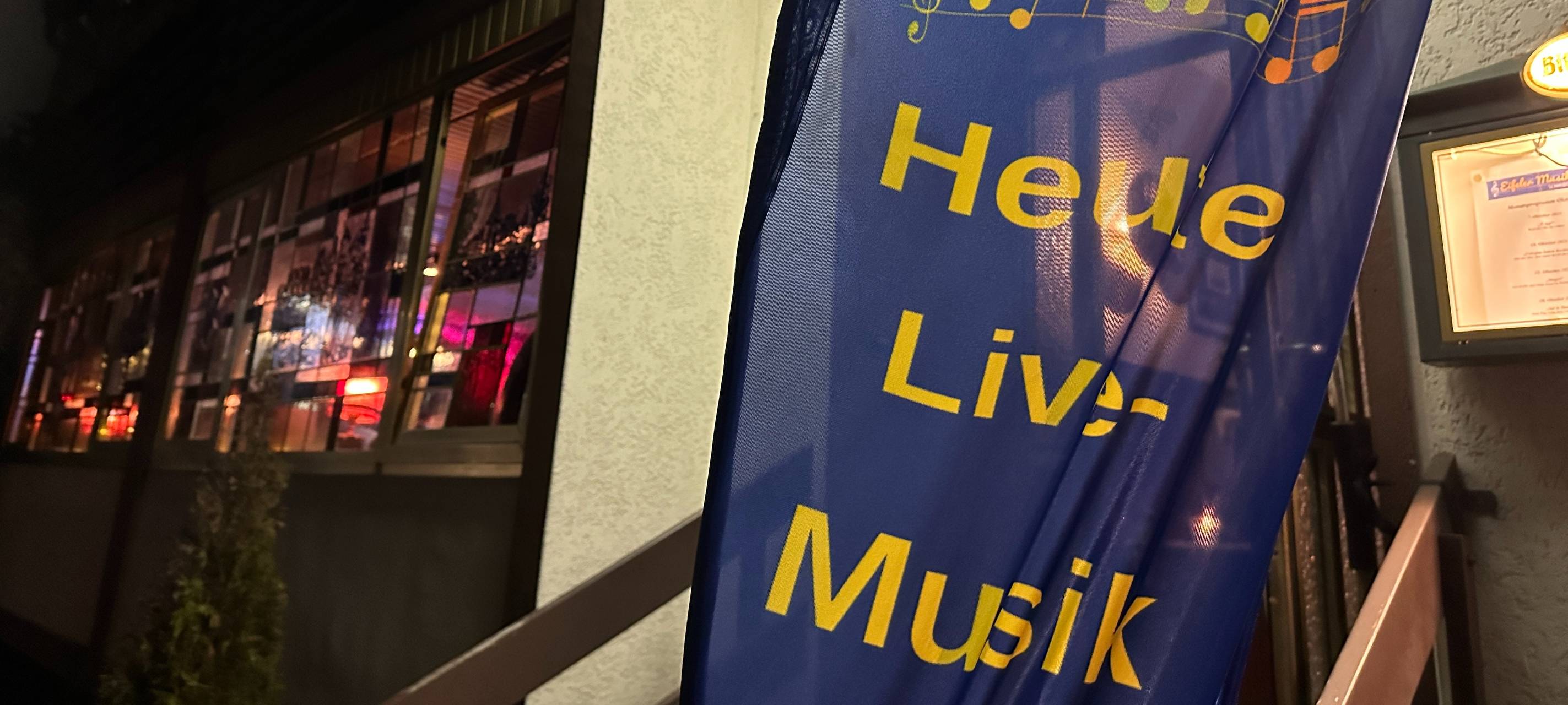 23.05. Konzert im Eifeler Musikcafé
