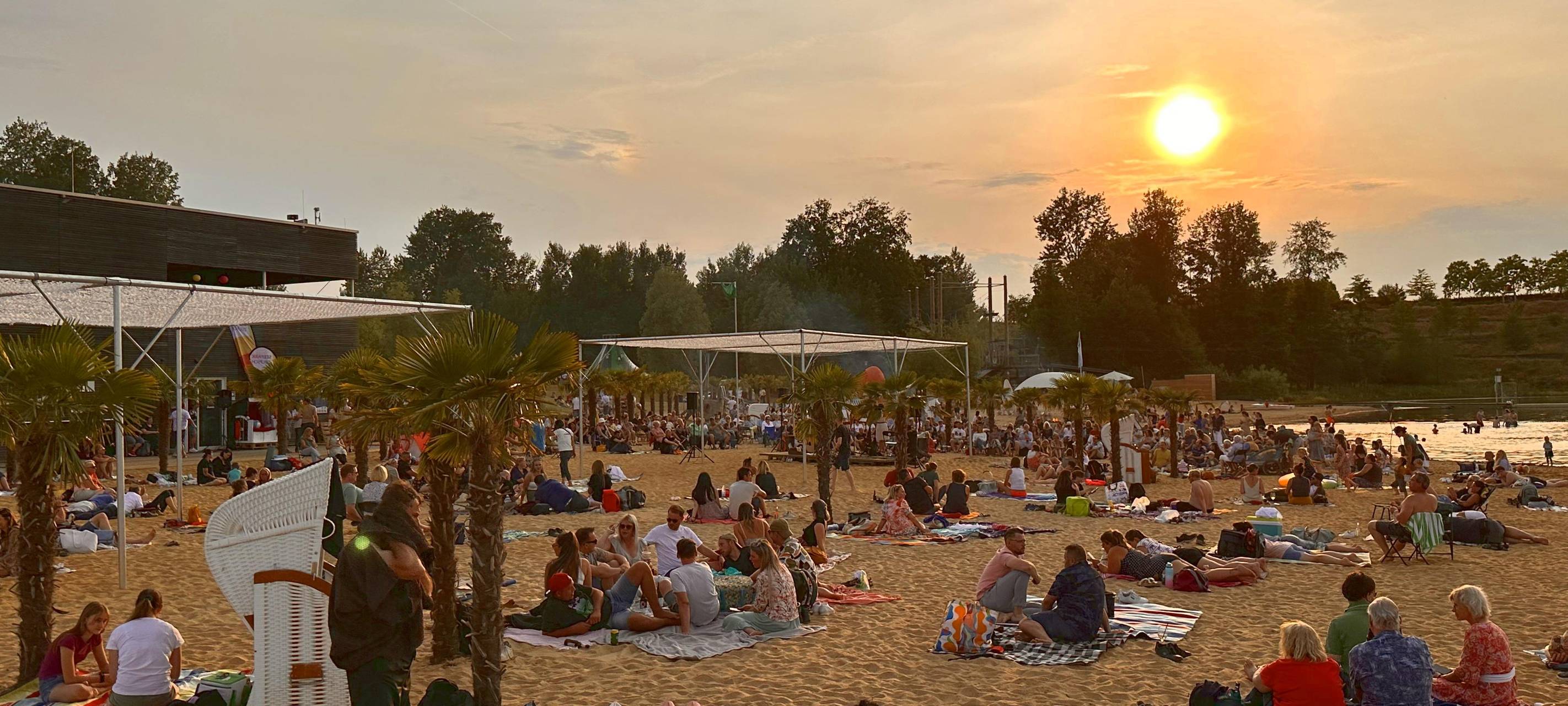 Lange Sommernacht am Seepark Zülpich