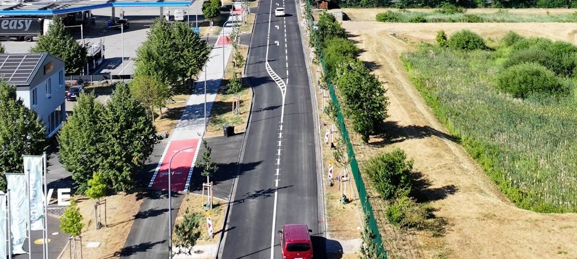 Römerallee wieder beidseitig befahrbar